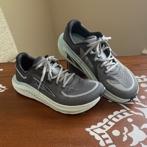 Altra Paradigm 9.5 Women’s